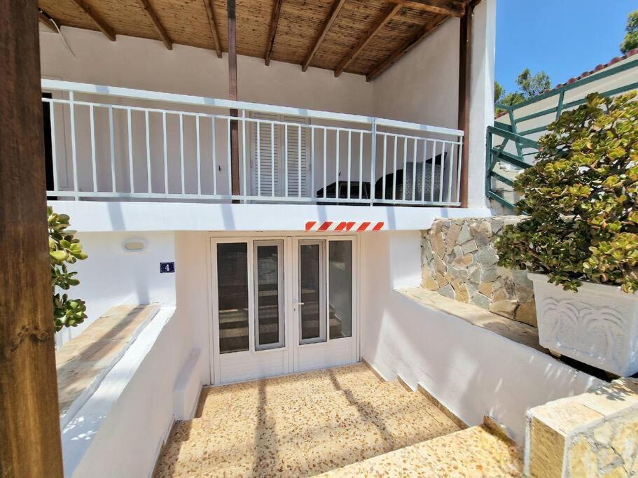 Elmy Houses V4 / Thalia Рафина Экстерьер фото